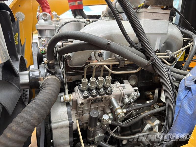 Terramax WZ388 4x4 Retroexcavadora (Sin Usar) / Ba Tractopelle