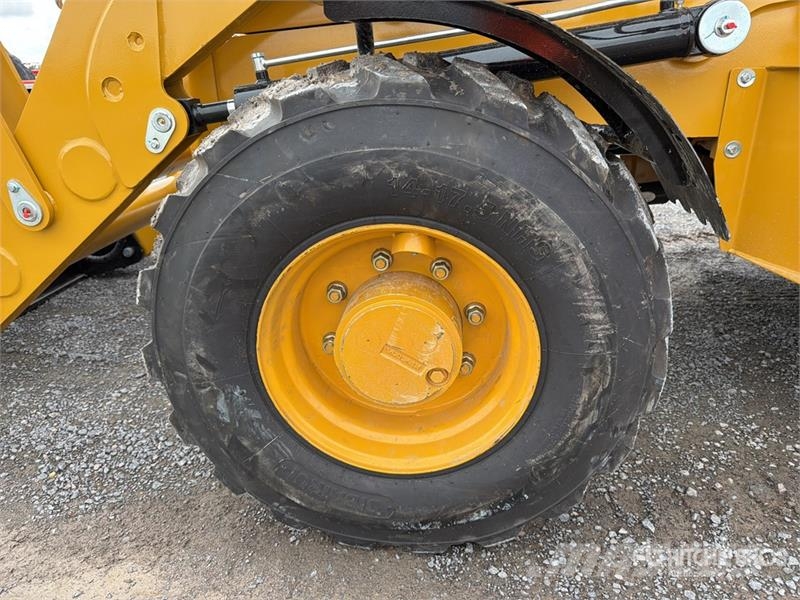 Terramax WZ388 4x4 Retroexcavadora (Sin Usar) / Ba Retrocargadoras