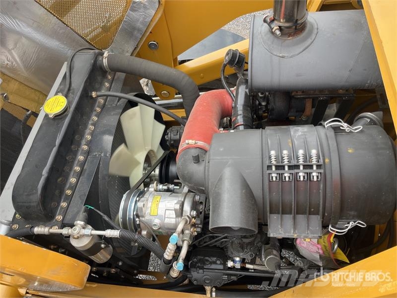 Terramax WZ388-F 4x4 Retroexcavadora (Sin Usar) / Εκσκαφείς Φορτωτές τύπου JCB