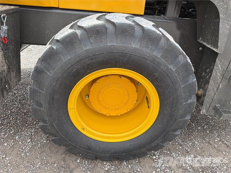 Terramax ZL958 Cargador sobre Neumaticos (Sin Usar Cargadoras sobre ruedas