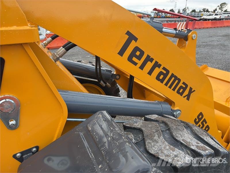  Terramax ZL958 Cargador sobre Neumaticos (Sin Usar Cargadoras sobre ruedas