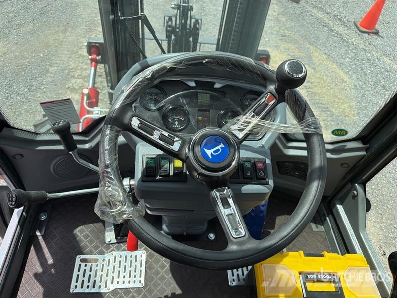 Terramax ZY-35A 7700 lb 4x4 Montacargas Todo Terre Tereptargonca