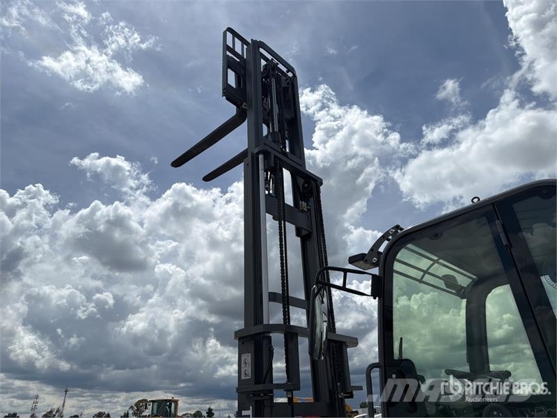  Terramax ZY-35A 7700 lb 4x4 Montacargas Todo Terre شاحنات الطرق الوعرة