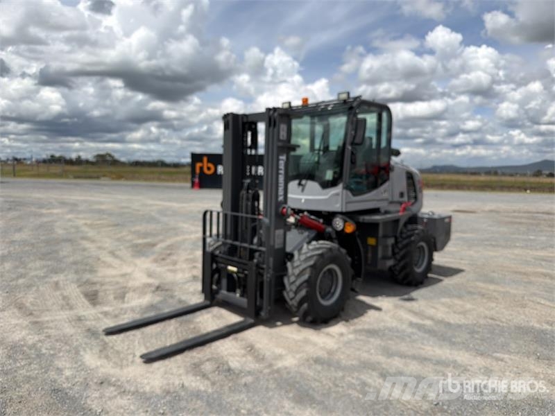  Terramax ZY-35A 7700 lb 4x4 Montacargas Todo Terre Внедорожные погрузчики