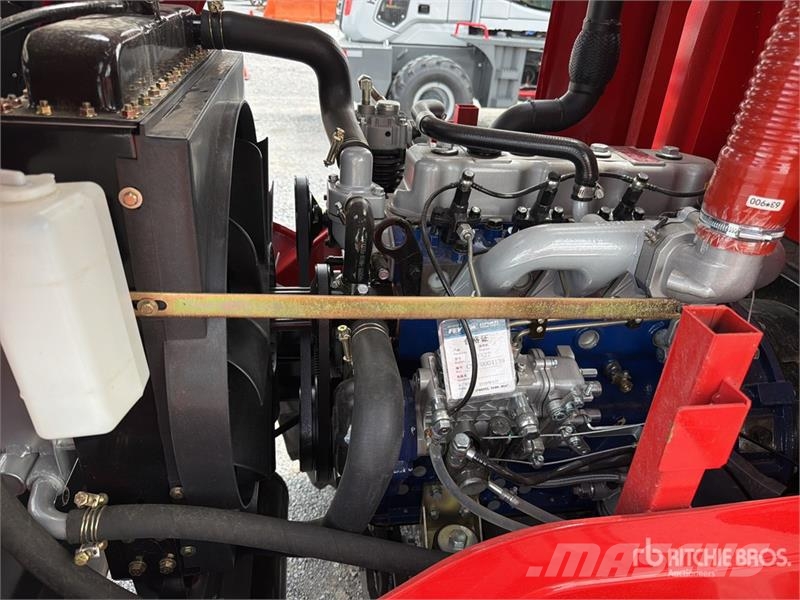  Terramax ZY-35A 7700 lb 4x4 Montacargas Todo Terre شاحنات الطرق الوعرة