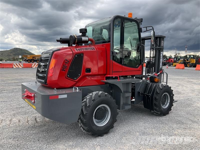  Terramax ZY-35A 7700 lb 4x4 Montacargas Todo Terre شاحنات الطرق الوعرة