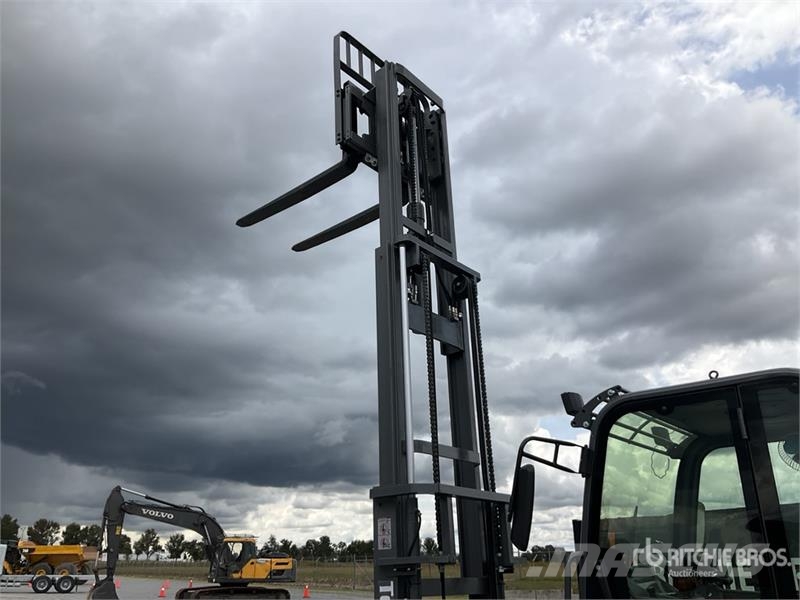  Terramax ZY-35A 7700 lb 4x4 Montacargas Todo Terre شاحنات الطرق الوعرة