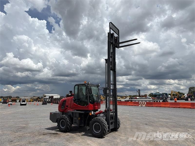  Terramax ZY-35A 7700 lb 4x4 Montacargas Todo Terre Внедорожные погрузчики