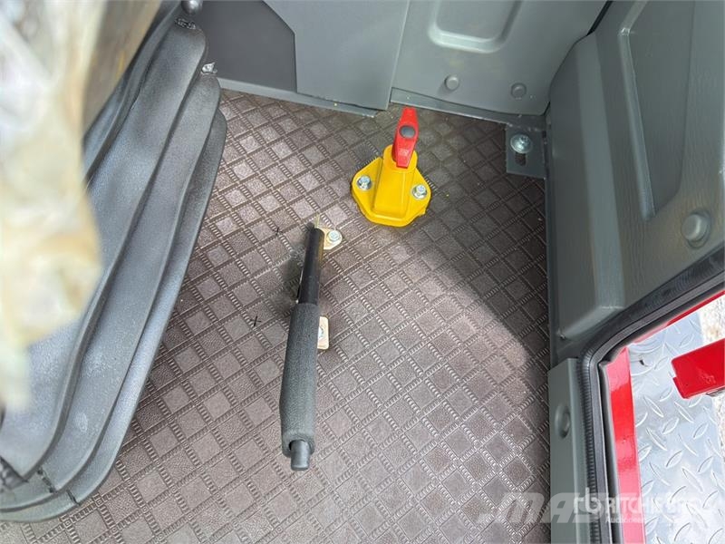  Terramax ZY-35A 7700 lb 4x4 Montacargas Todo Terre شاحنات الطرق الوعرة