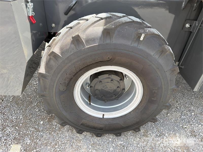 Terramax ZY-35A 7700 lb 4x4 Montacargas Todo Terre Tereptargonca