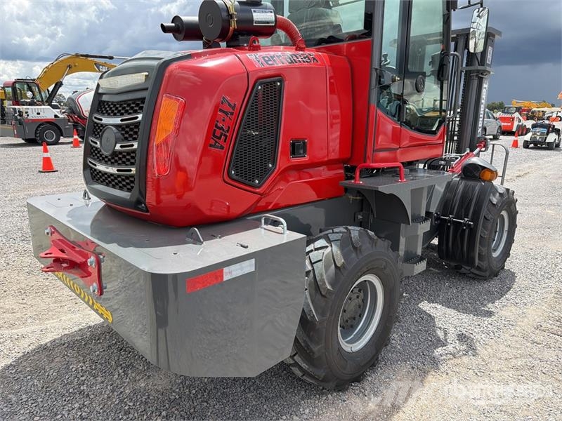  Terramax ZY-35A 7700 lb 4x4 Montacargas Todo Terre Внедорожные погрузчики