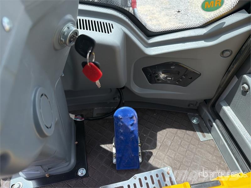 Terramax ZY-35A 7700 lb 4x4 Montacargas Todo Terre Tereptargonca