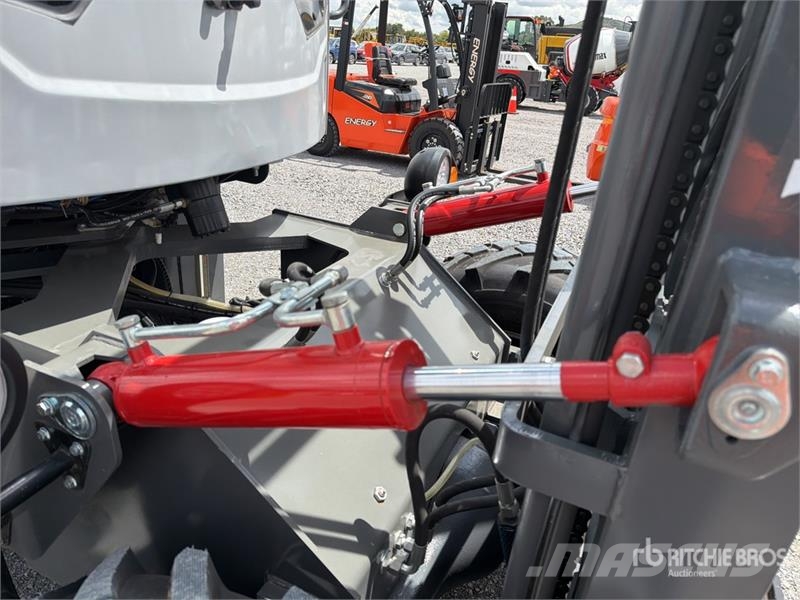 Terramax ZY-35A 7700 lb 4x4 Montacargas Todo Terre Tereptargonca
