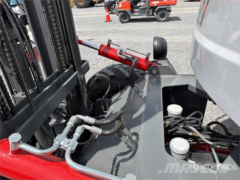  Terramax ZY-35A 7700 lb 4x4 Montacargas Todo Terre Внедорожные погрузчики