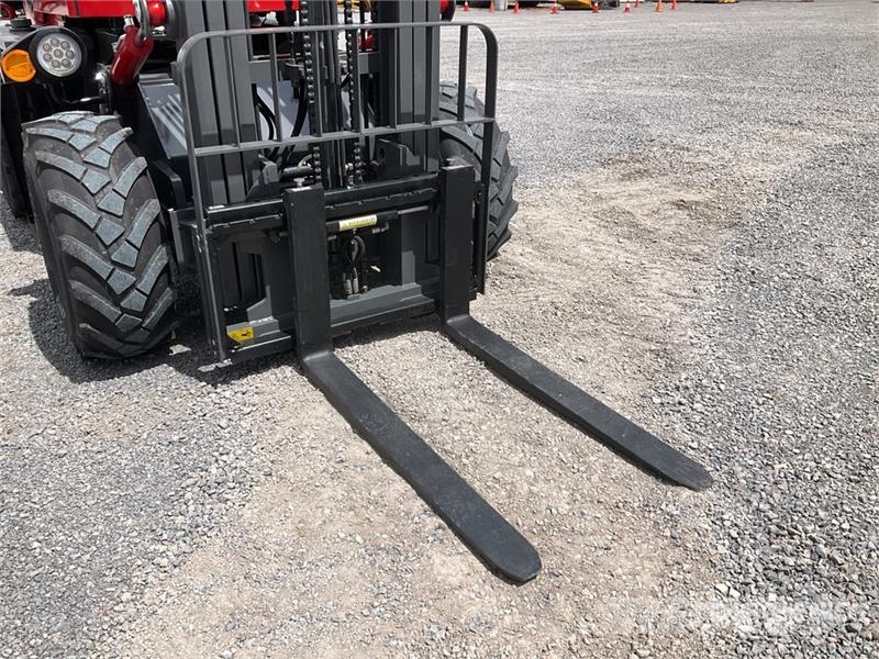  Terramax ZY-35A 7700 lb 4x4 Montacargas Todo Terre شاحنات الطرق الوعرة