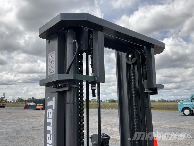  Terramax ZY-35A 7700 lb 4x4 Montacargas Todo Terre Внедорожные погрузчики
