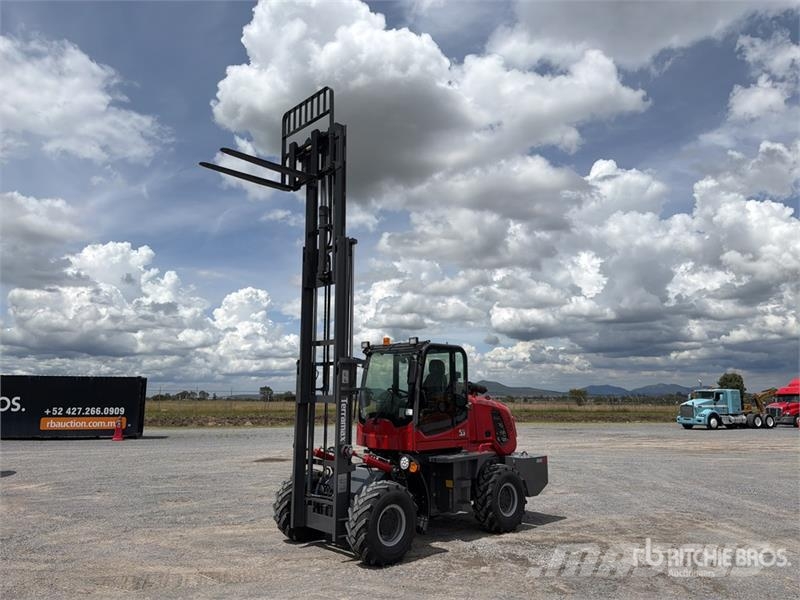  Terramax ZY-35A 7700 lb 4x4 Montacargas Todo Terre Внедорожные погрузчики