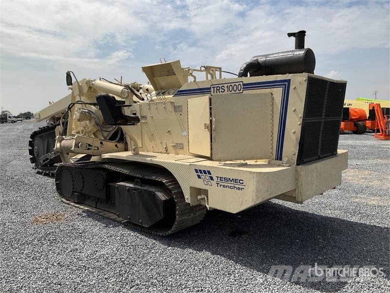 Tesmec 1000 Tracked Zanjadora sobre Orugas / Trencher Sleuvengravers