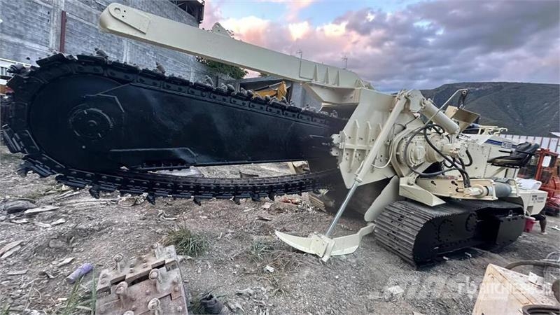Tesmec 1000 Tracked Zanjadora sobre Orugas / Trencher Tranšėjų ekskavatoriai