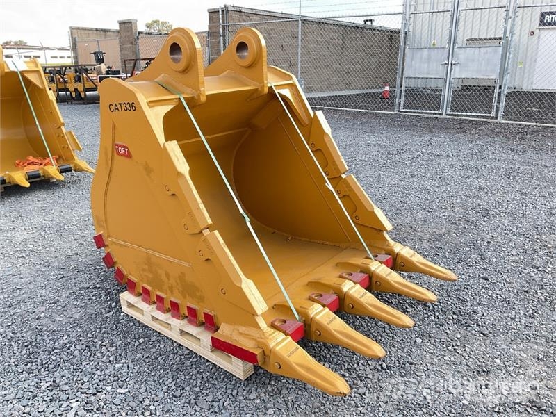  TOFT 100Q 47 in Digging Cucharon (Sin Usar) / Exca Cucharones