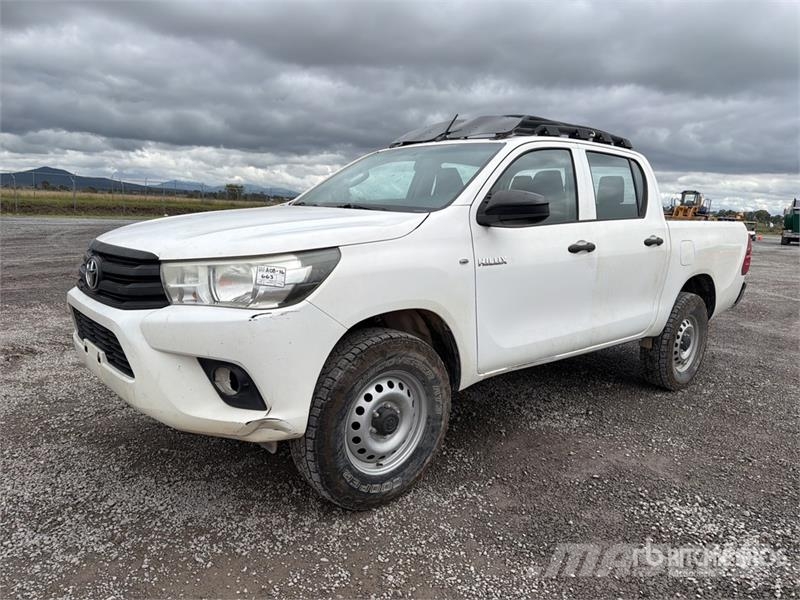 Toyota Hilux Autre fourgon / utilitaire