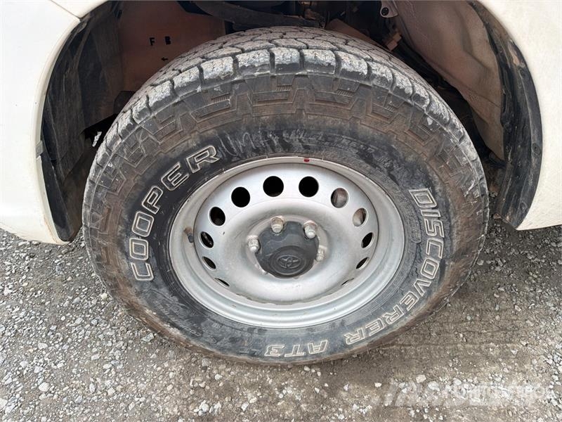 Toyota Hilux Autre fourgon / utilitaire