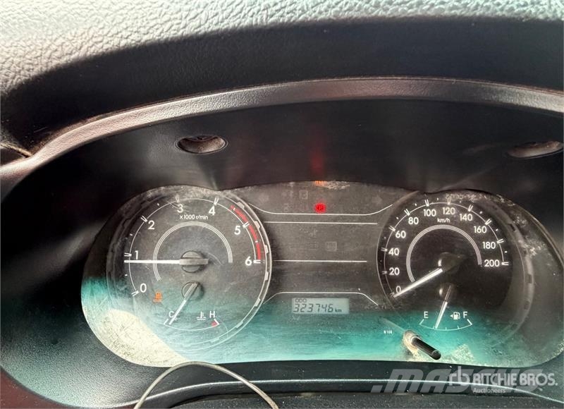 Toyota Hilux Autre fourgon / utilitaire