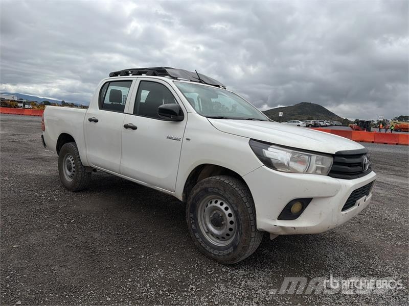 Toyota Hilux Autre fourgon / utilitaire