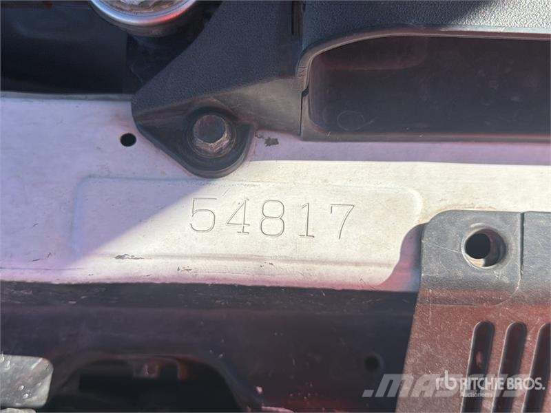 Toyota Sienna Camioneta / Minivan Kistehergépjárművek