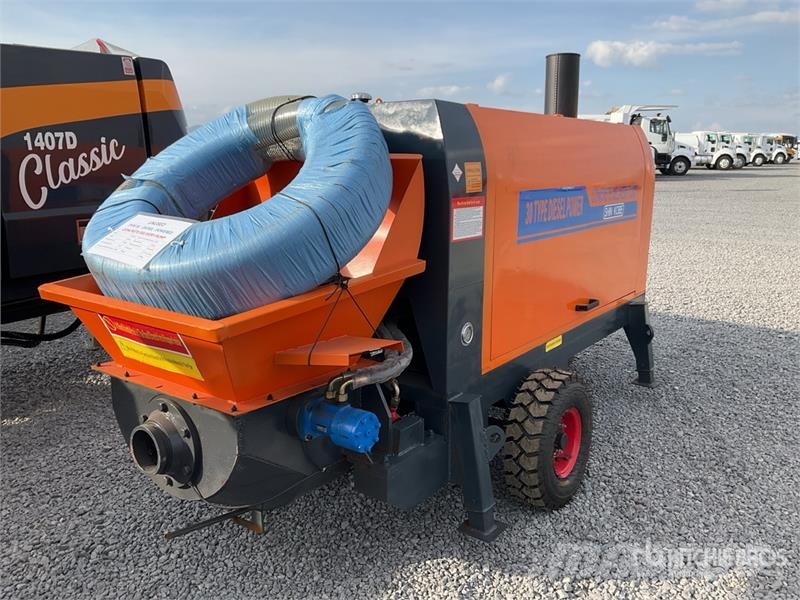  TYPE 30 Bomba de Concreto Portable (Sin Usar) / Co Betonpumpák