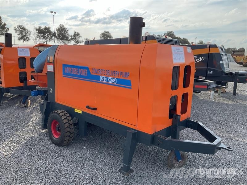  TYPE 30 Bomba de Concreto Portable (Sin Usar) / Co Betonpumpák