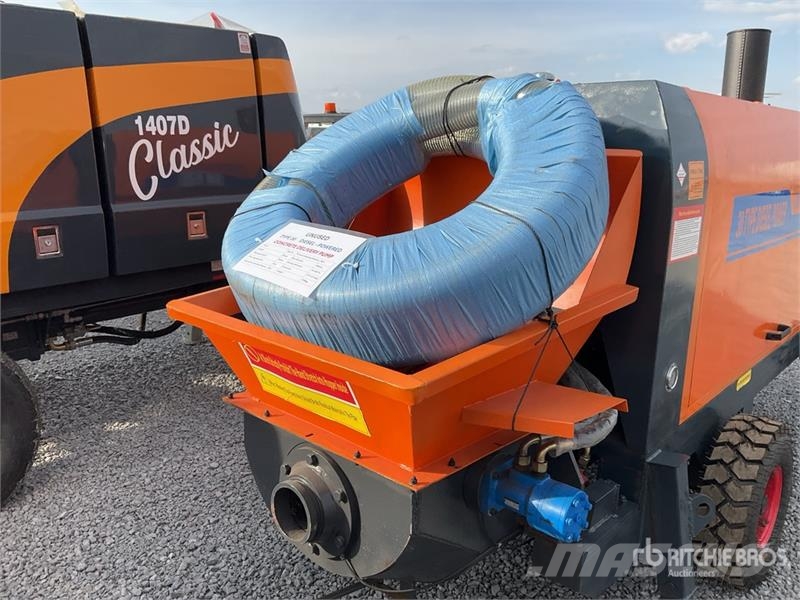  TYPE 30 Bomba de Concreto Portable (Sin Usar) / Co Betonpumpák