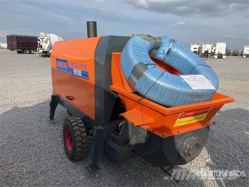  TYPE 30 Bomba de Concreto Portable (Sin Usar) / Co Betonpumpák