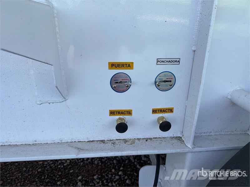 Ventura 30 ft Tri/A Semirremolque de Volteo (Sin Usar) / E Самоскиди