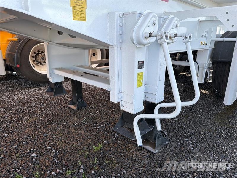 Ventura 30 ft Tri/A Semirremolque de Volteo (Sin Usar) / E Самоскиди