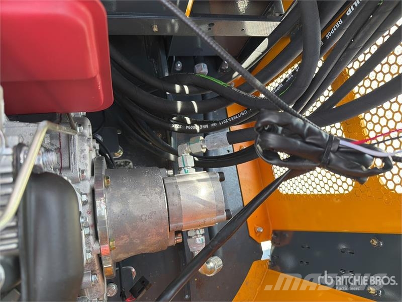 Vicsec 15D Miniexcavadora (Sin Usar) / Mini Excavator (Un Mini ekskavatörler, 7 tona dek