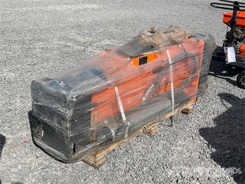 Vicsec HB1400 Martillo Hidraulico (Sin Usar) / Hydraulic Martillos hidráulicos