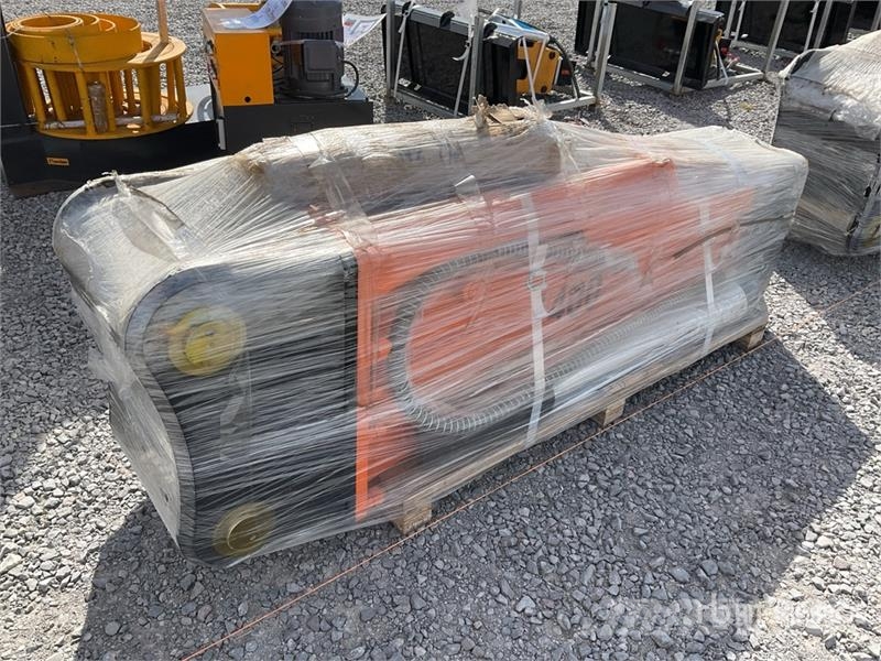Vicsec HB1400 Martillo Hidraulico (Sin Usar) / Hydraulic Martillos hidráulicos