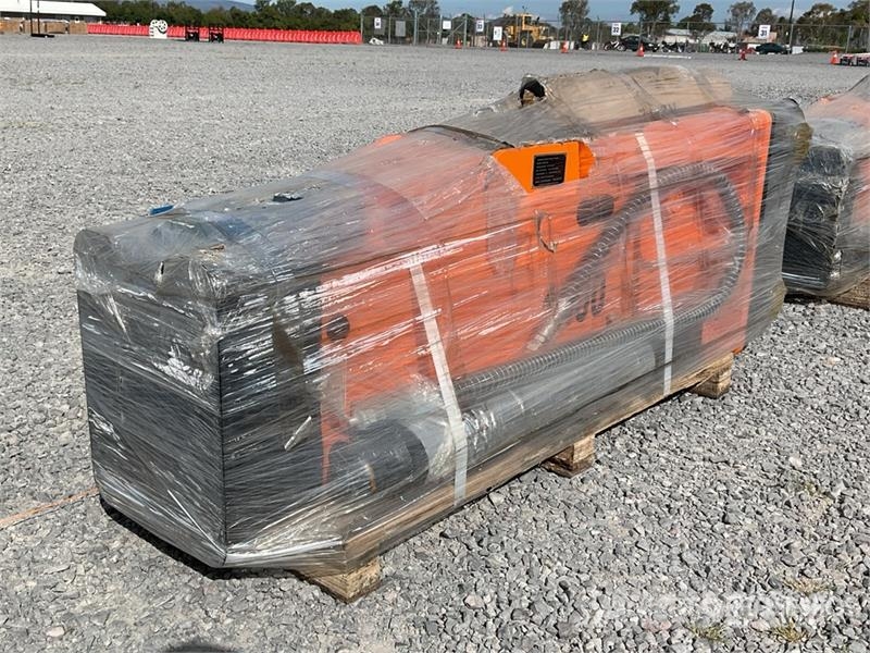 Vicsec HB1400 Martillo Hidraulico (Sin Usar) / Hydraulic Martillos hidráulicos