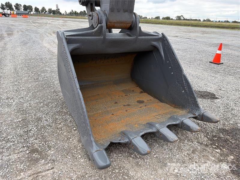 Volvo EC 330 BLC Excavadora Hidraulica / Tracked Excavat حفارات زحافة