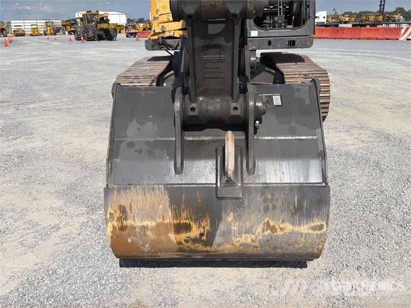 Volvo EC210DL Excavadora Hidraulica / Tracked Excavator Raupenbagger