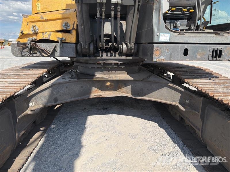 Volvo EC210DL Excavadora Hidraulica / Tracked Excavator Raupenbagger