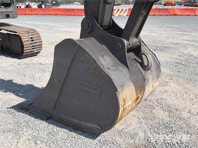 Volvo EC210DL Excavadora Hidraulica / Tracked Excavator Raupenbagger