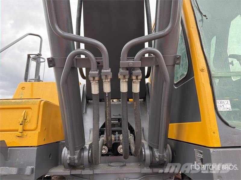 Volvo EC330BLC Excavadoras sobre orugas