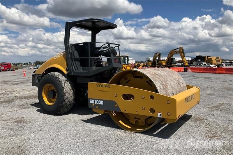 Volvo SD100F Rodillo / Smooth Drum Compactor Rodillos de un solo tambor