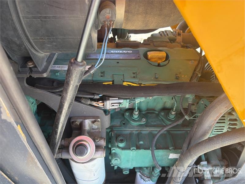 Volvo SD110 Rodillo / Smooth Drum Compactor Valjci sa jednim bubnjem