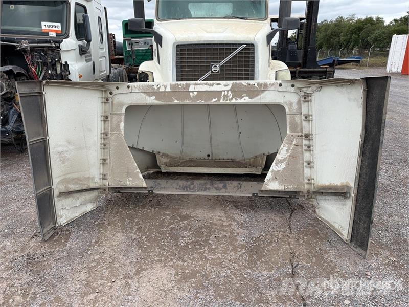 Volvo VNL64T300 Camiones tractor