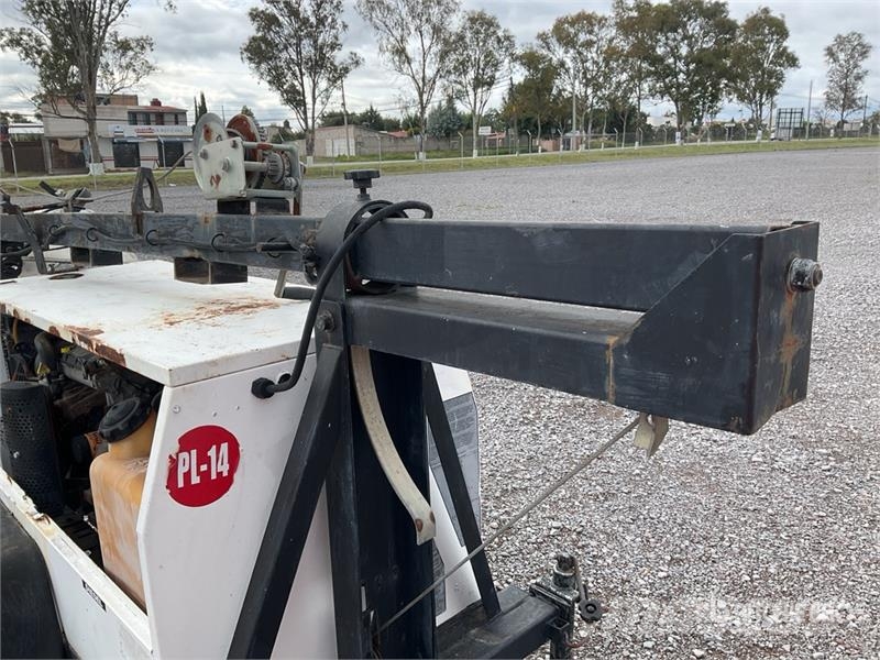 Wacker LTC-4L Fénytornyok