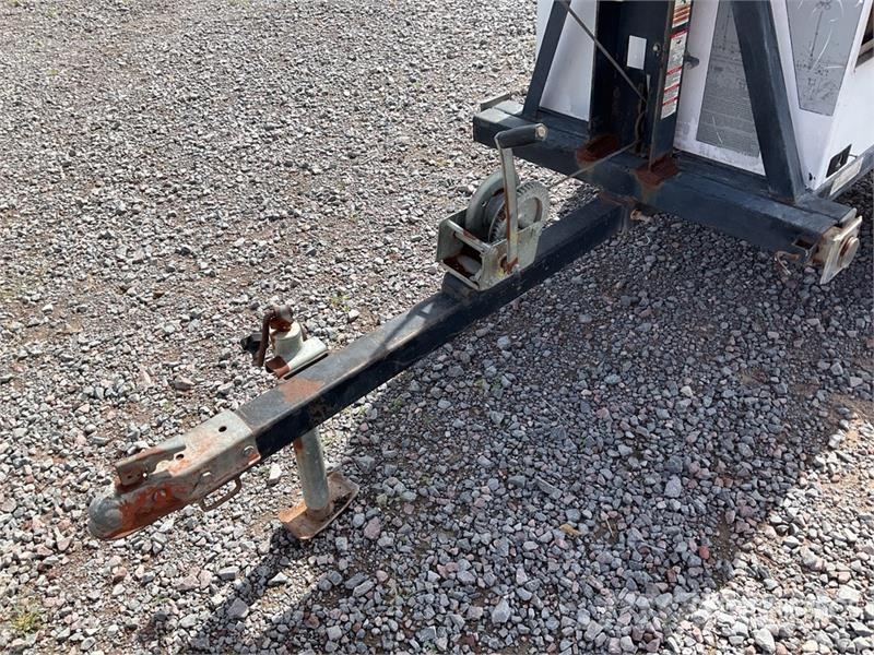 Wacker LTC-4L Fénytornyok