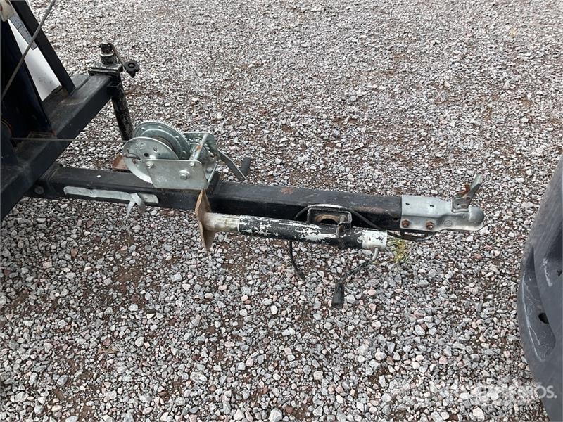 Wacker LTC-4L Fénytornyok